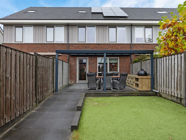 Korporaal 13, Steenwijk