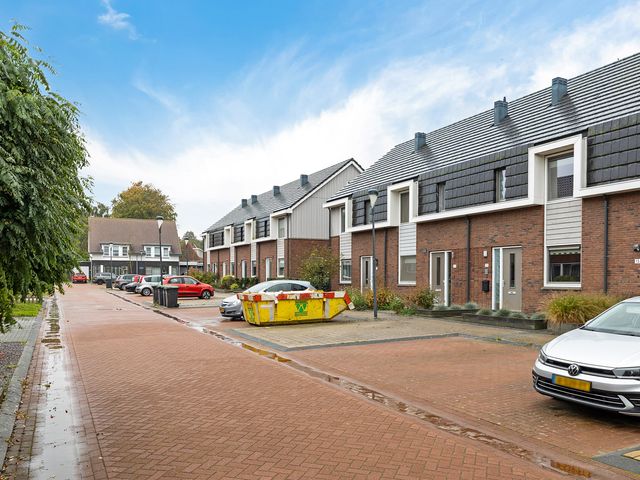 Korporaal 13, Steenwijk