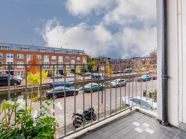 Rijn en Schiekade 11A, Leiden