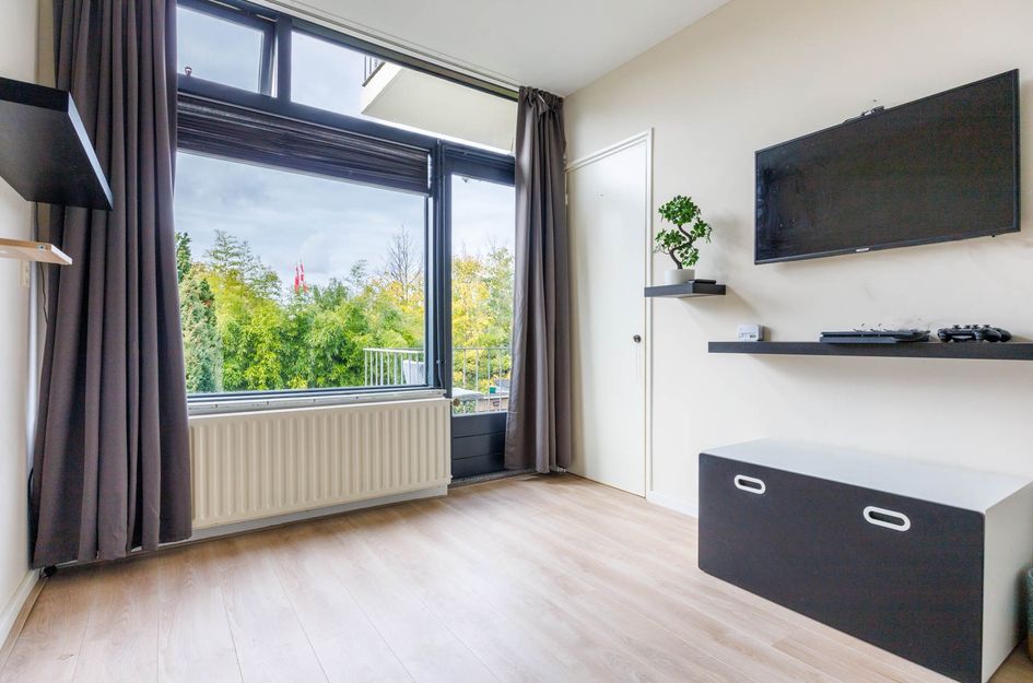 Rijn en Schiekade 11A