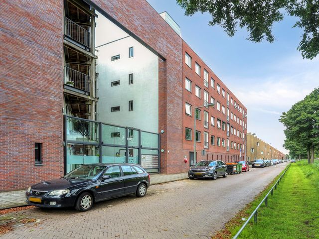 Snoekbaarssingel 83, Den Haag