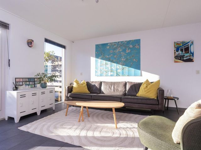 Van Goghhof 10, Hoorn