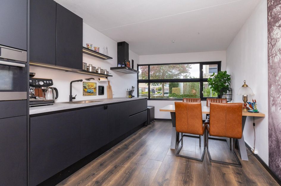 Bertus Aafjeshof 143