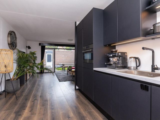 Bertus Aafjeshof 143, Hoorn