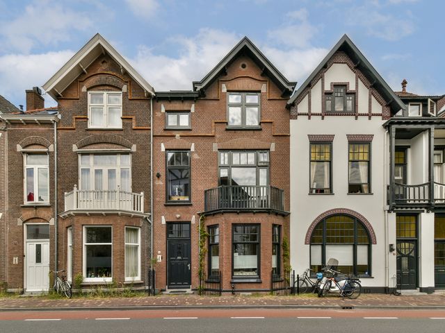 Eerste Emmastraat 12, Haarlem