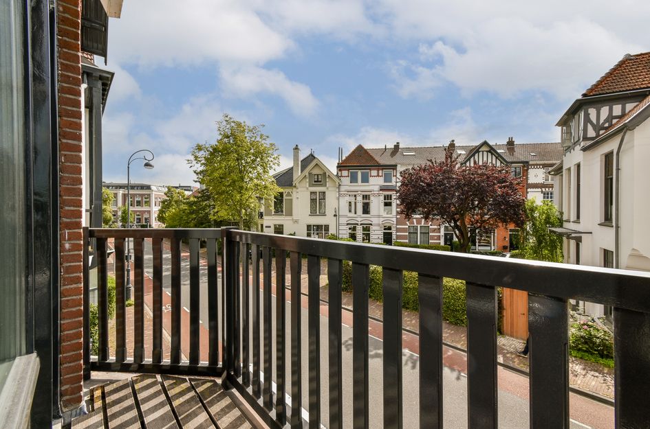 Eerste Emmastraat 12