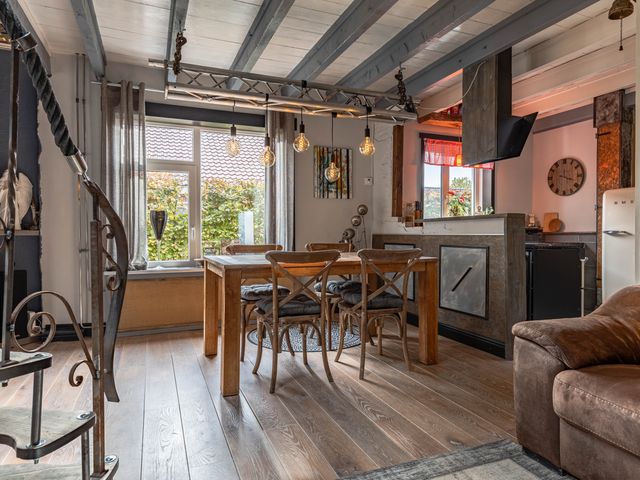 Sluiskade 3, Musselkanaal