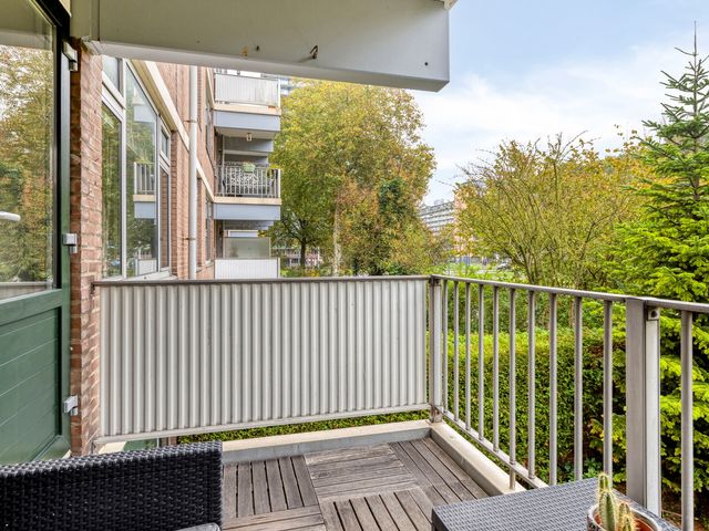 Royaardsplein 90, Schiedam