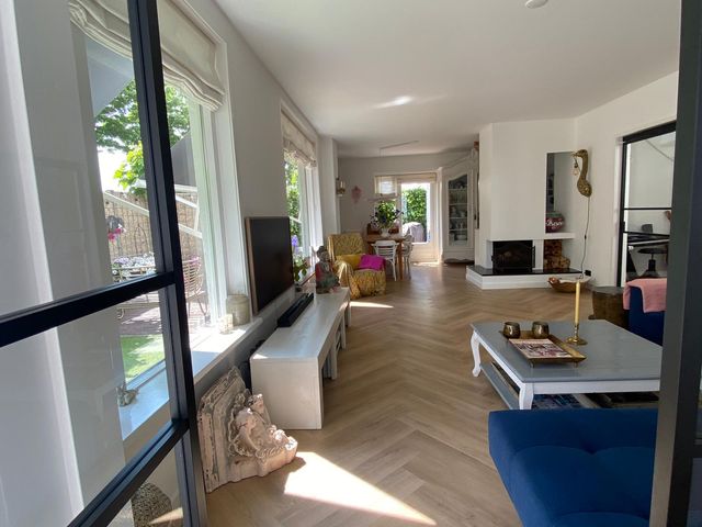 Rijksstraatweg 24, Ridderkerk