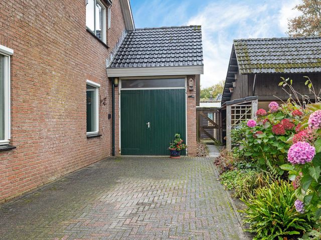 Zuidenveldstraat 25, Sleen