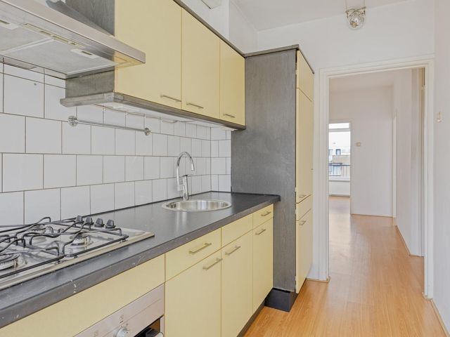 Admiraal de Ruyterweg 8D, Rotterdam