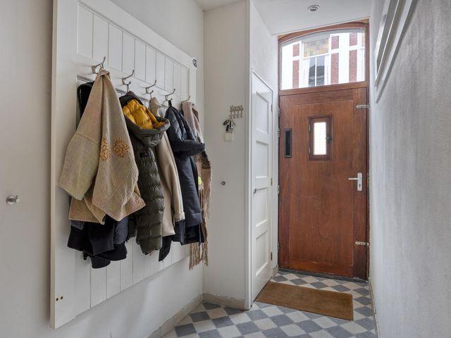 Vughtstraat 6, Roosendaal