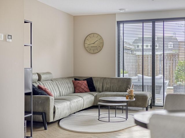 Laan van België 98, Roosendaal