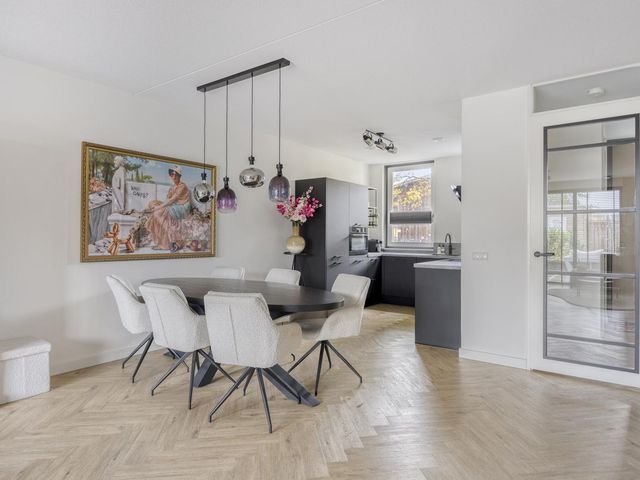 Laan van België 98, Roosendaal