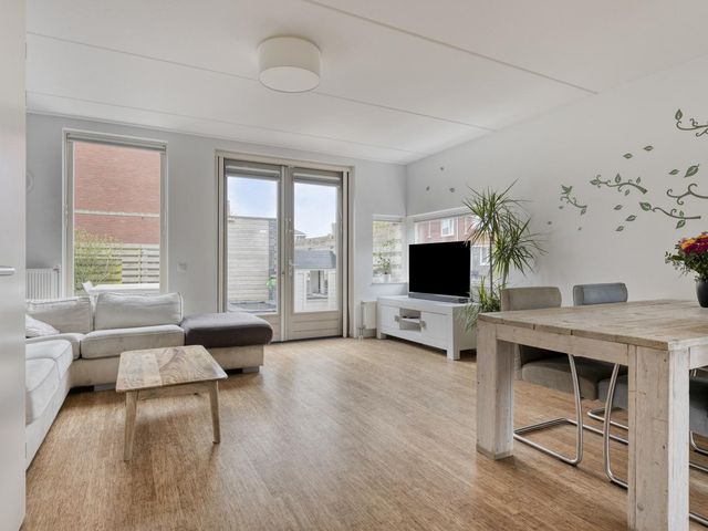 Cartografielaan 20, Uithoorn