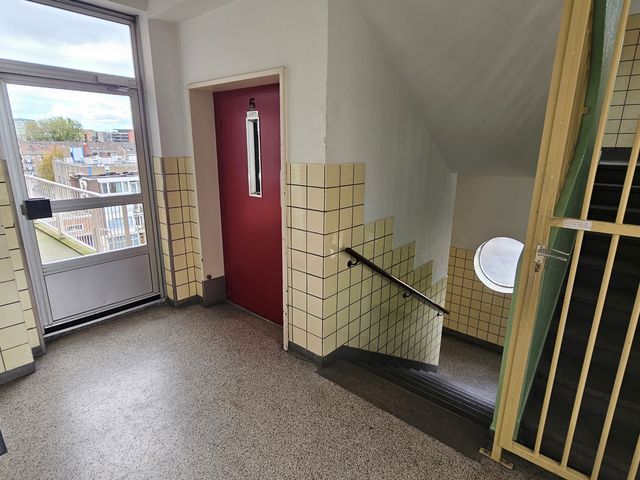 Herman Robbersstraat 102F, Rotterdam