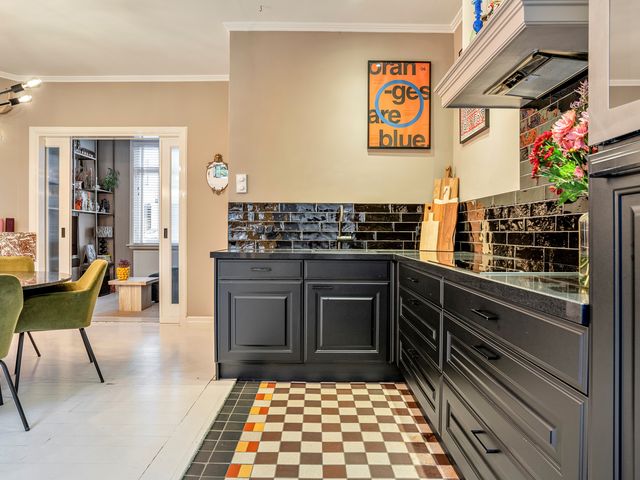 Paus Adriaanstraat 19, Tilburg