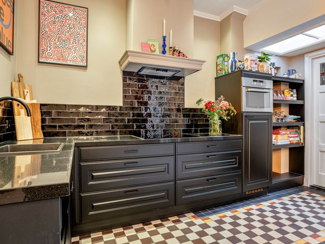 Paus Adriaanstraat 19, Tilburg