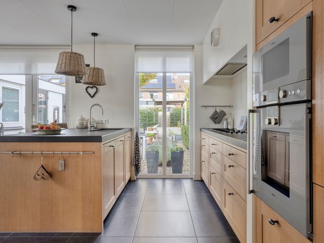 Biesbongerd 24, Kesteren