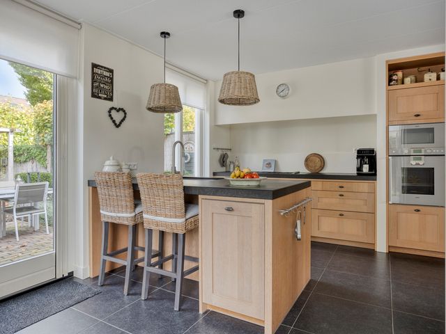 Biesbongerd 24, Kesteren