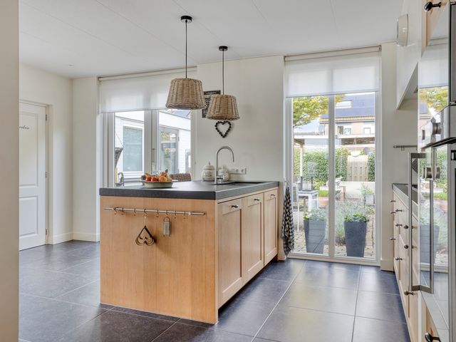 Biesbongerd 24, Kesteren