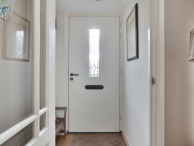 Biesbongerd 24, Kesteren