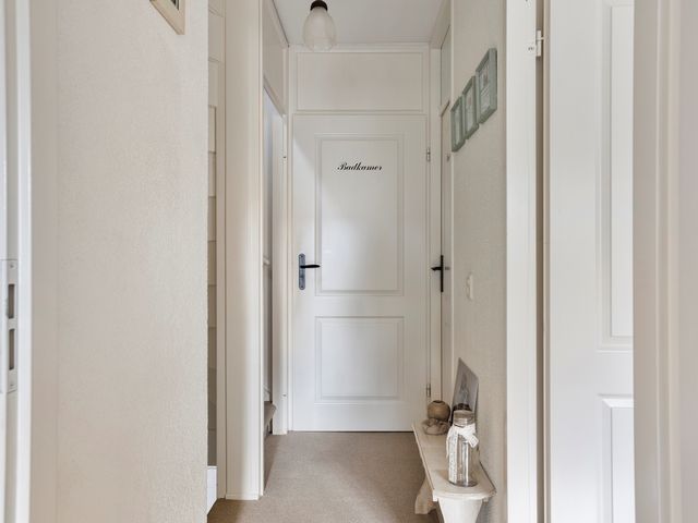 Biesbongerd 24, Kesteren