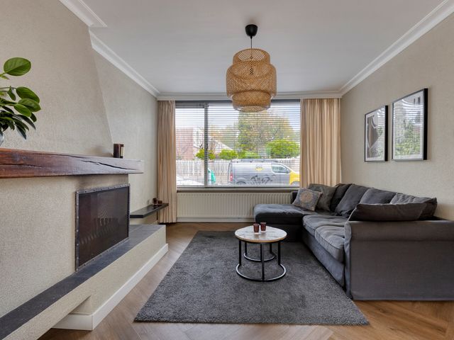 Montfortanenlaan 62, Tilburg