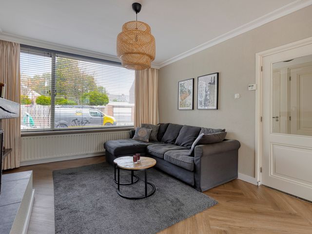 Montfortanenlaan 62, Tilburg