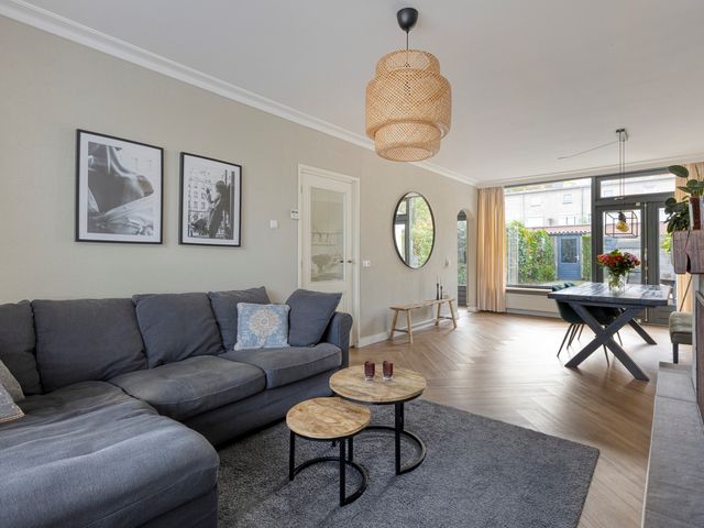 Montfortanenlaan 62, Tilburg