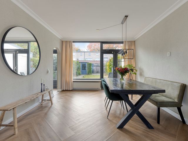 Montfortanenlaan 62, Tilburg