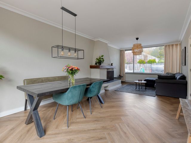 Montfortanenlaan 62, Tilburg