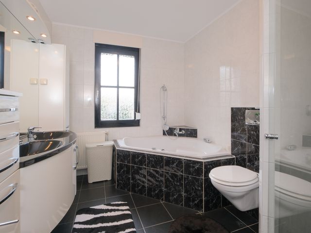 Kieftsbeeklaan 32, Almelo