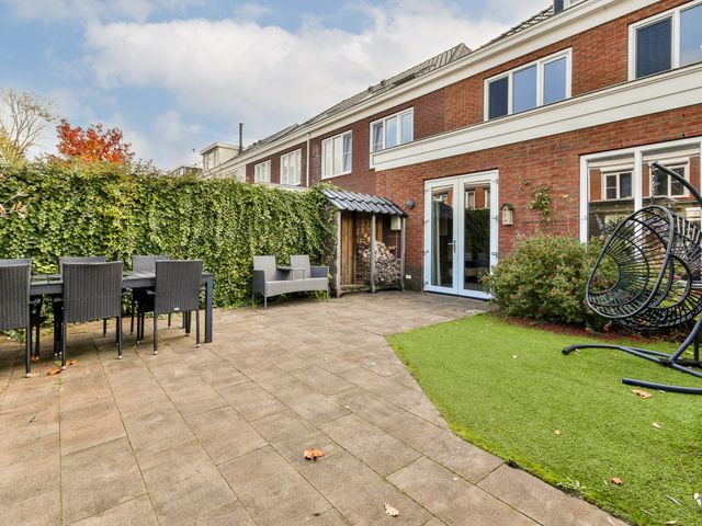 Hofje Van Holtlant 41, Leiderdorp