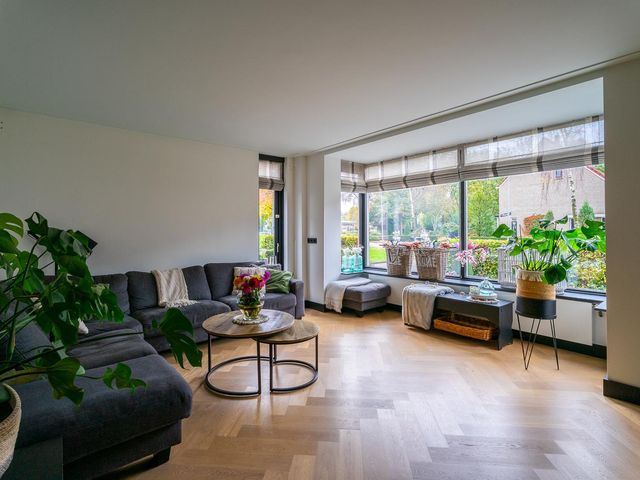 De Bouw 199, Bovenkarspel