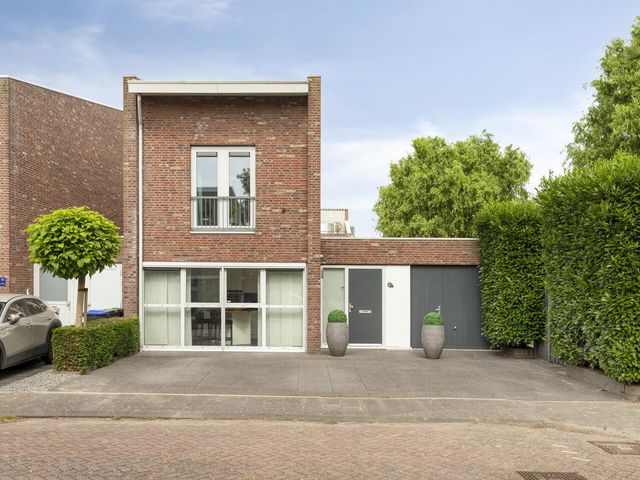 Oltmansstraat 17, Bergschenhoek