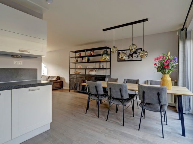 De Henich 21, Wadenoijen