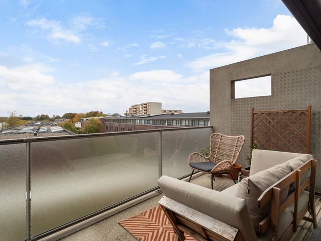 Volendamlaan 1226, Den Haag