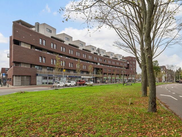 Volendamlaan 1226, Den Haag