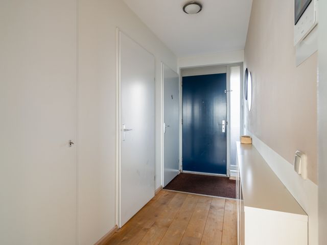 Volendamlaan 1226, Den Haag