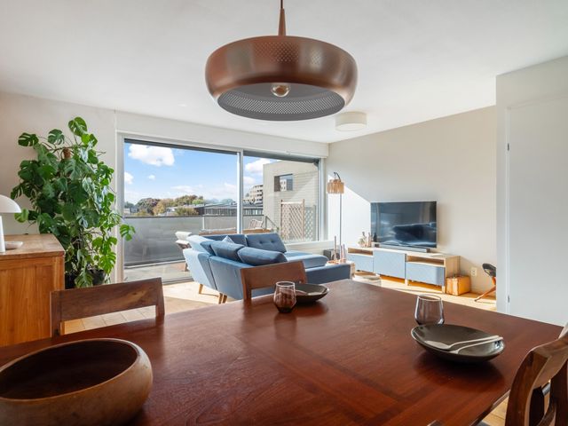 Volendamlaan 1226, Den Haag