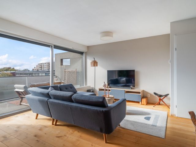 Volendamlaan 1226, Den Haag