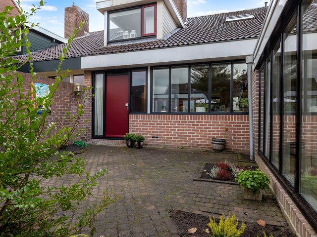 Het Schol 13, Almelo