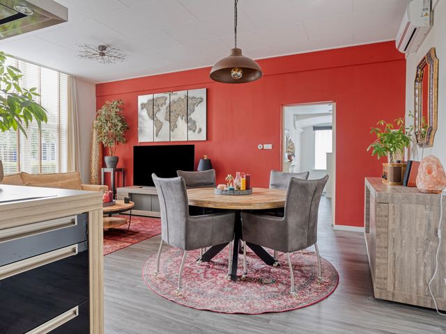 Rubensstraat 2, Raamsdonksveer