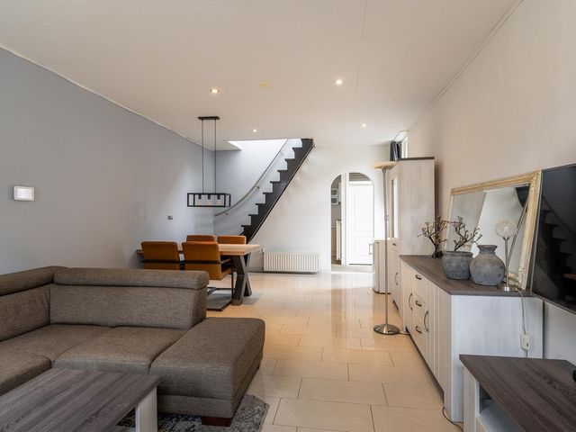 Schoolstraat 7a, Halsteren