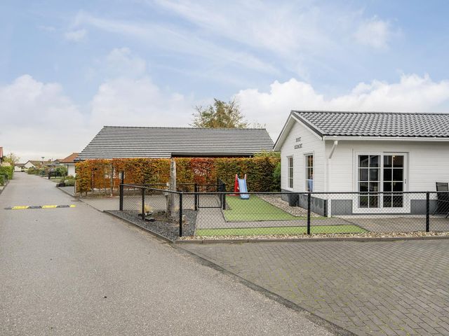 Nieuwlandseweg 168, Sint-Annaland