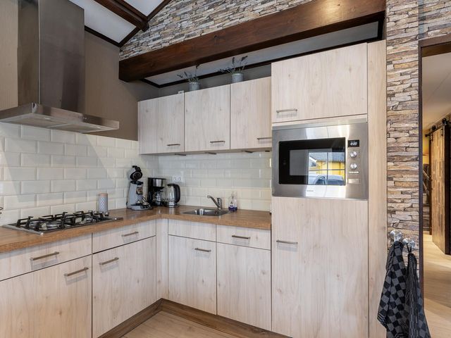 Nieuwlandseweg 168, Sint-Annaland