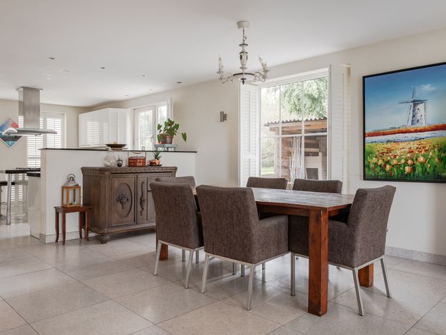 Barnsteen 28, Hoogwoud