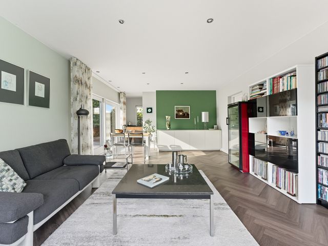 Merellaan 100, Maassluis