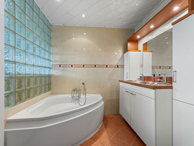 Merellaan 100, Maassluis